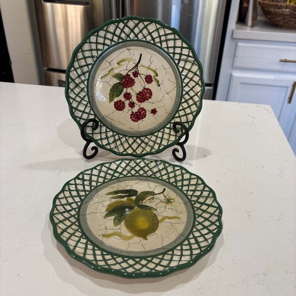 Raymond Waites Cornucopia Certified International Fruit Salad Plates Set of 2